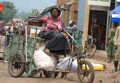 Abafite ubumuga b’i Rubavu hahinyuje imyumvire y’ababafata nk’abatagira ejo hazaza